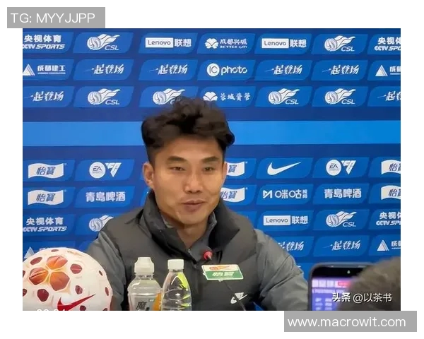 郑智：从中国足球的中场指挥官到传奇教练的华丽转身